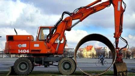 钩机车视频,揭秘现代物流运输的强大力量